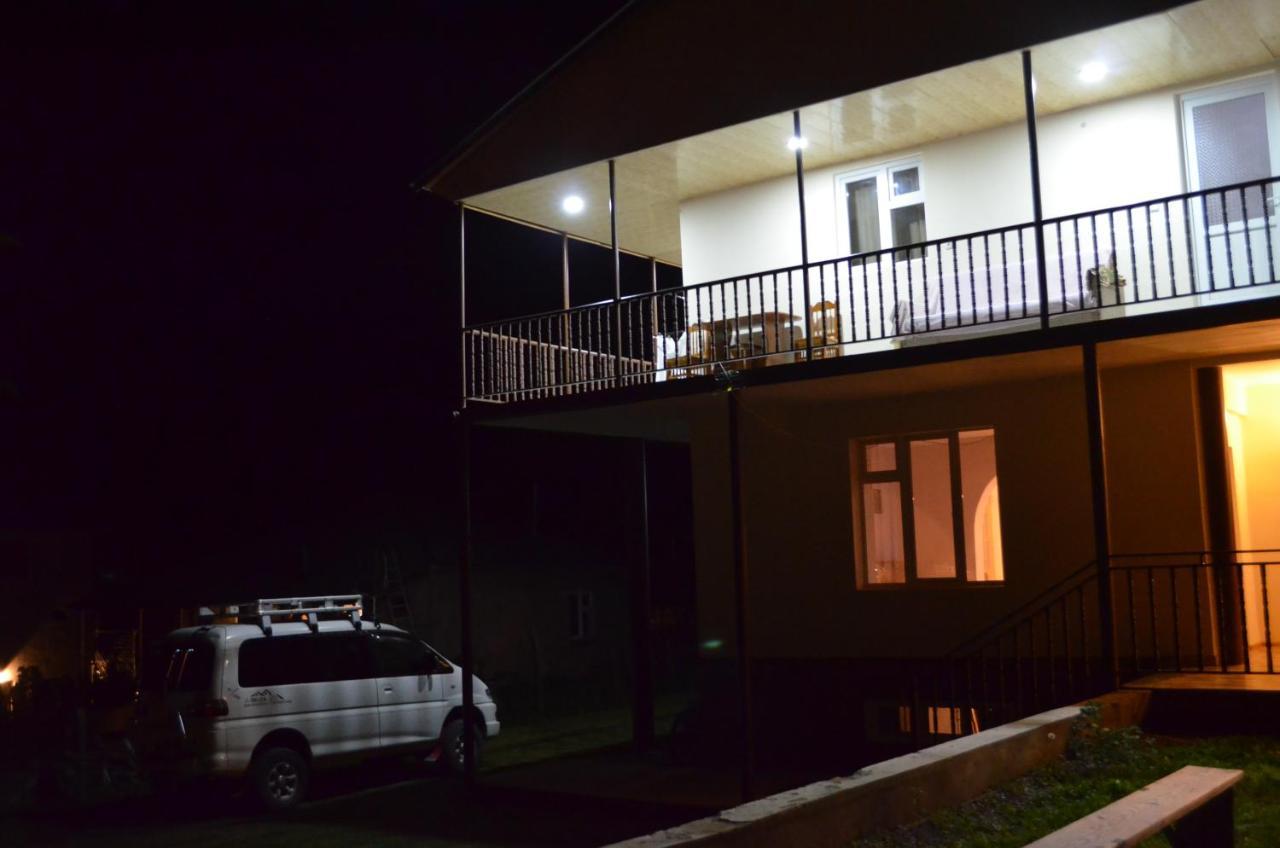 Guesthouse Qarim Mestia Luaran gambar