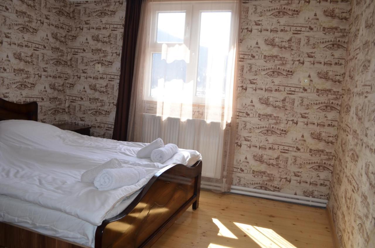Guesthouse Qarim Mestia Luaran gambar
