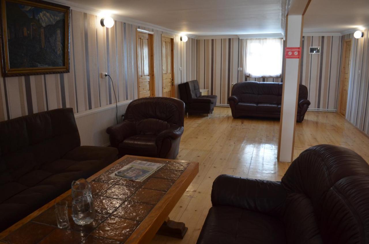 Guesthouse Qarim Mestia Luaran gambar